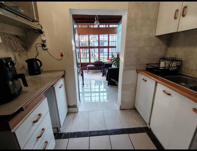 1 BEDROOM PROPERTY TO RENT IN SYMHURST